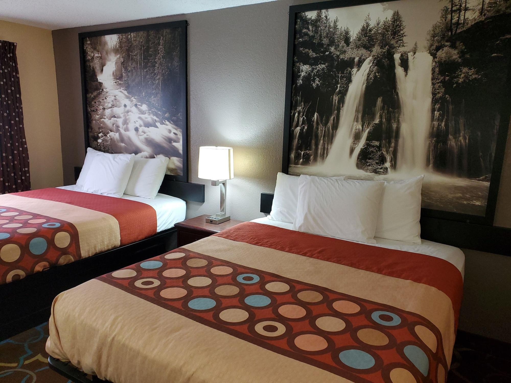 Super 8 By Wyndham Kansas City At Barry Road/Airport Екстериор снимка