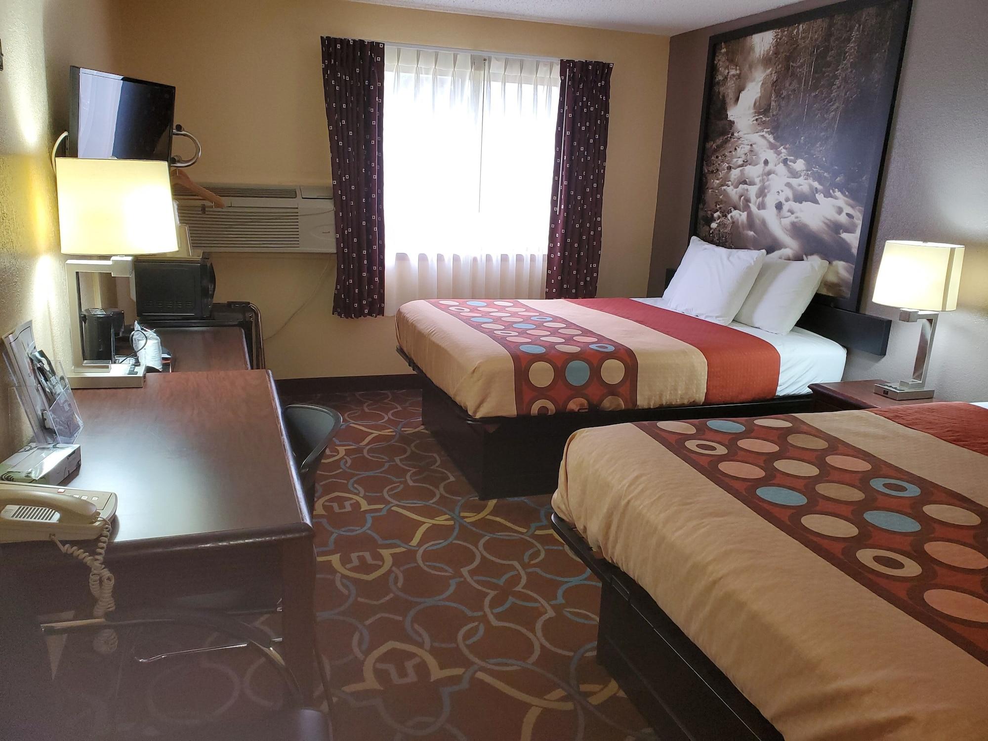 Super 8 By Wyndham Kansas City At Barry Road/Airport Екстериор снимка